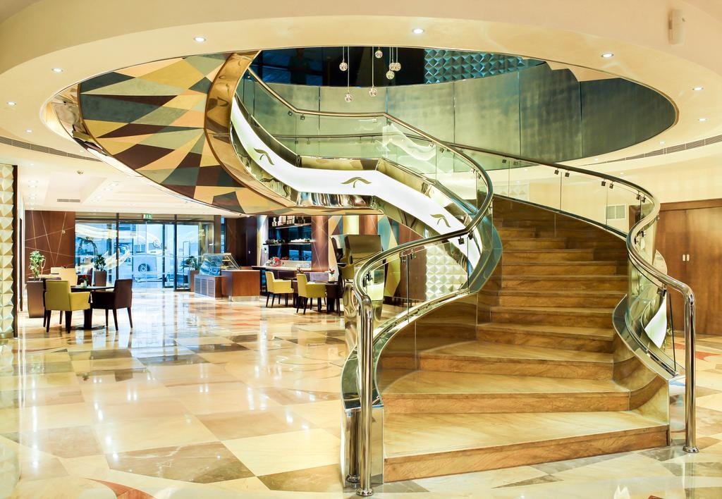 Halo Hotel Дубай Экстерьер фото