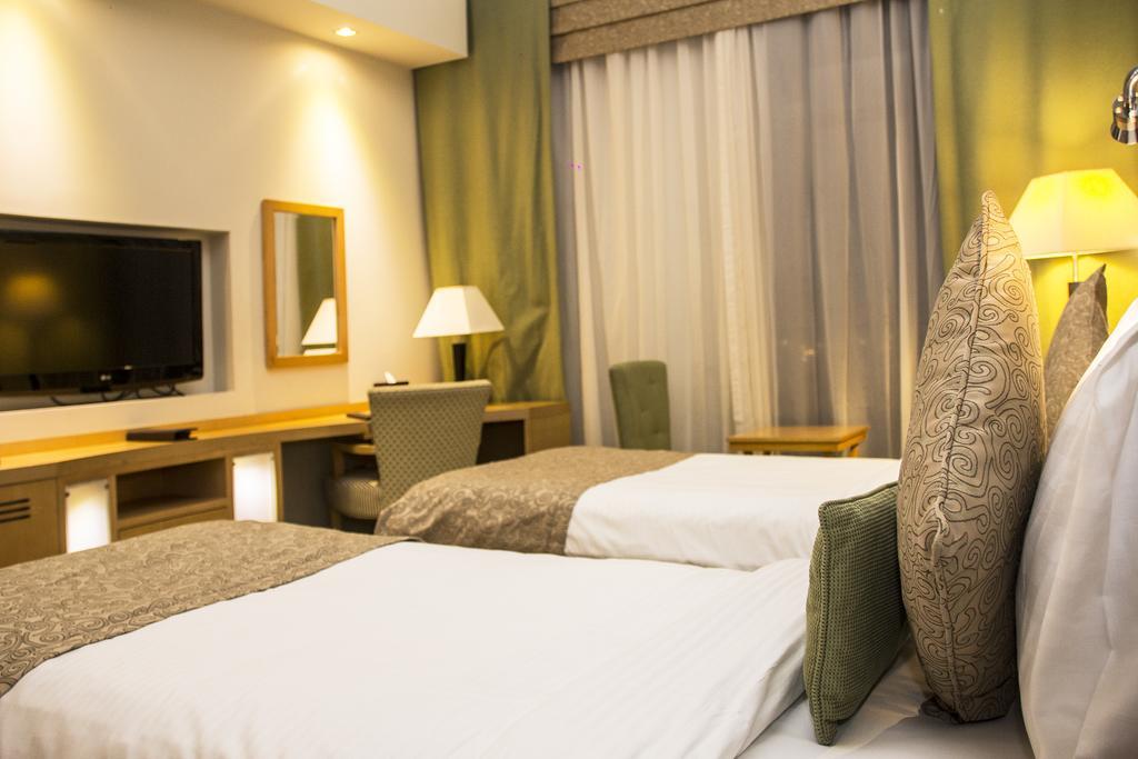 Halo Hotel Дубай Экстерьер фото