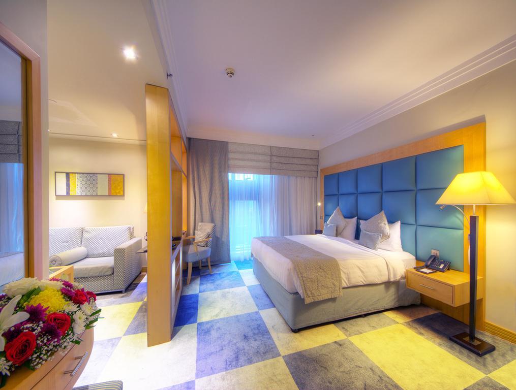 Halo Hotel Дубай Экстерьер фото