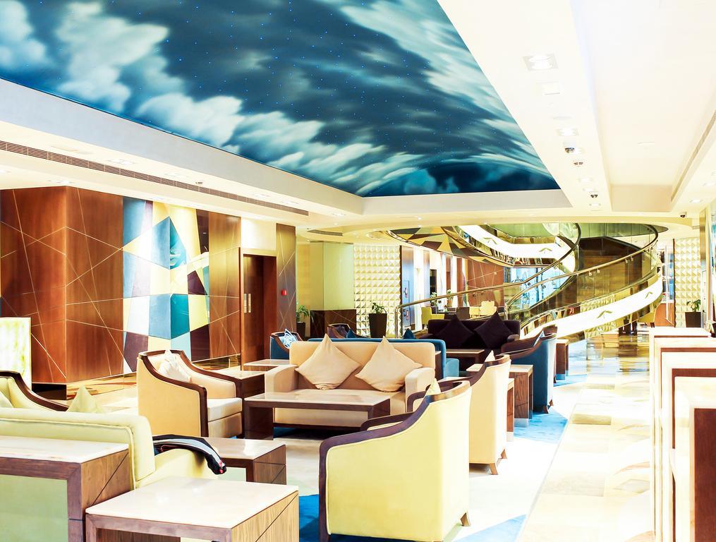 Halo Hotel Дубай Экстерьер фото