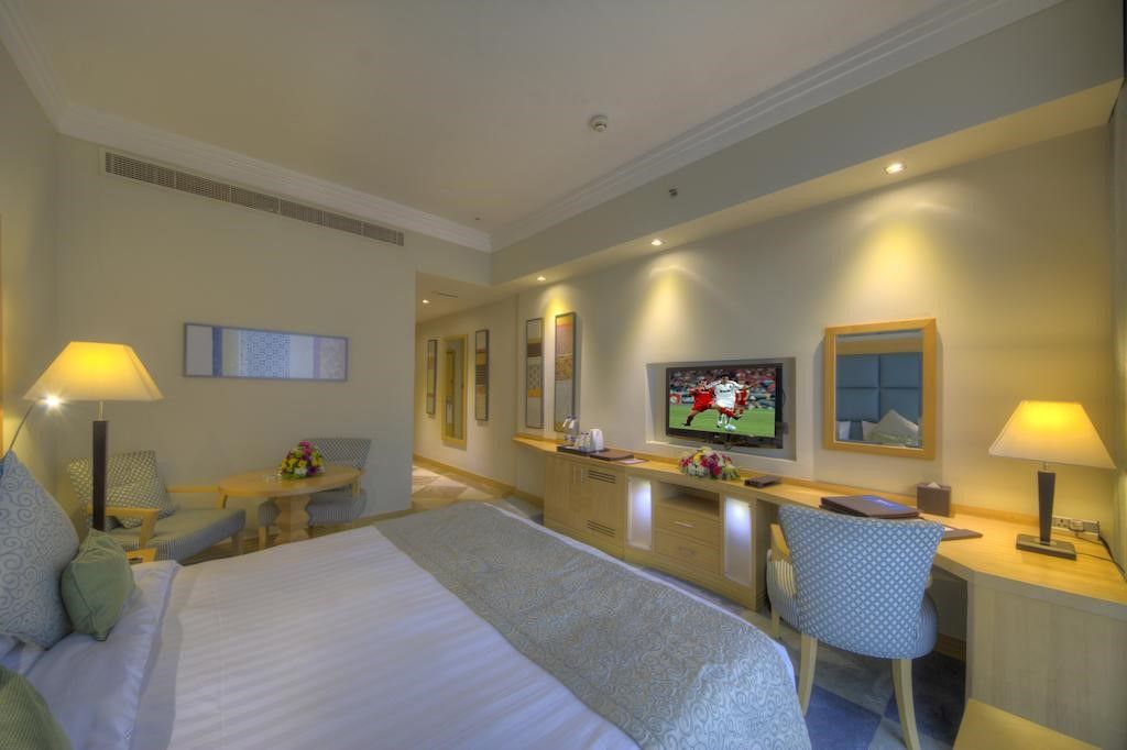 Halo Hotel Дубай Экстерьер фото